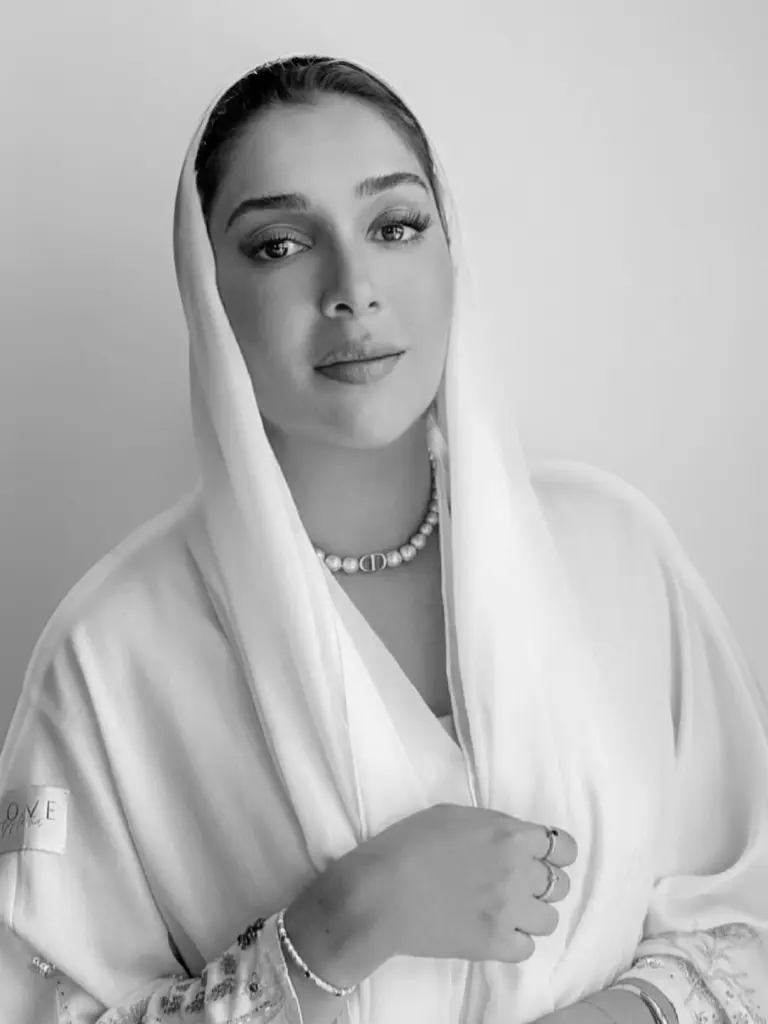 Safa Al-Zadjali Real estate Agent